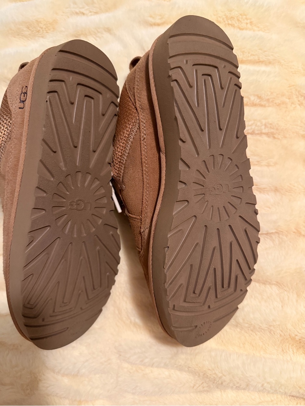 UGG Lo Lowmel sneakers - Picture 8 of 8